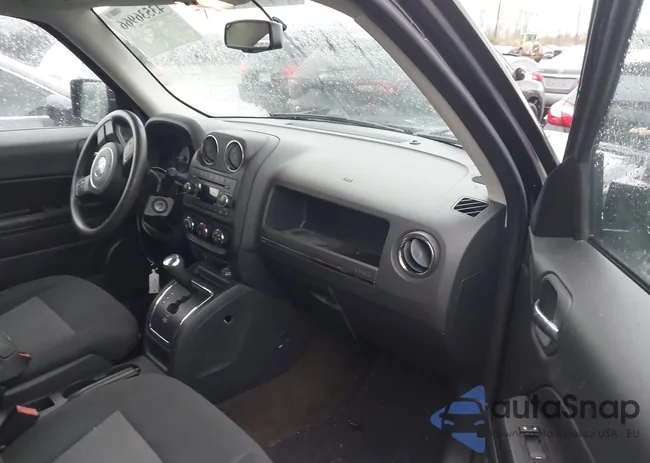 1C4NJPBB4GD628916: 43536966