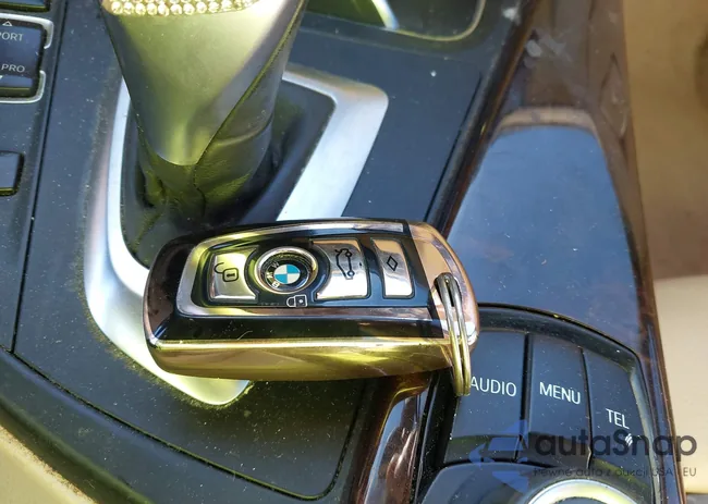 WBA4A9C58GGL89575: 43537599