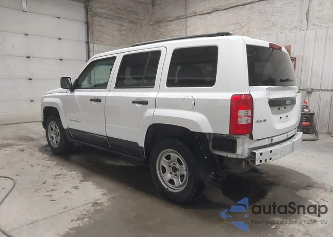 1C4NJRBB1GD531989: 43537632