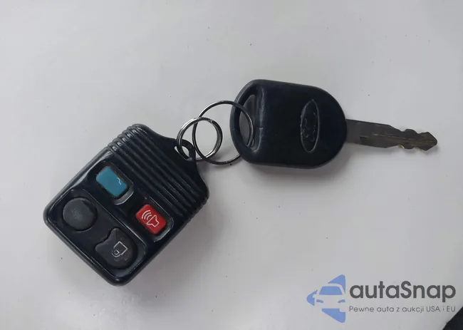 1FAHP3FN0AW272295: 43537657