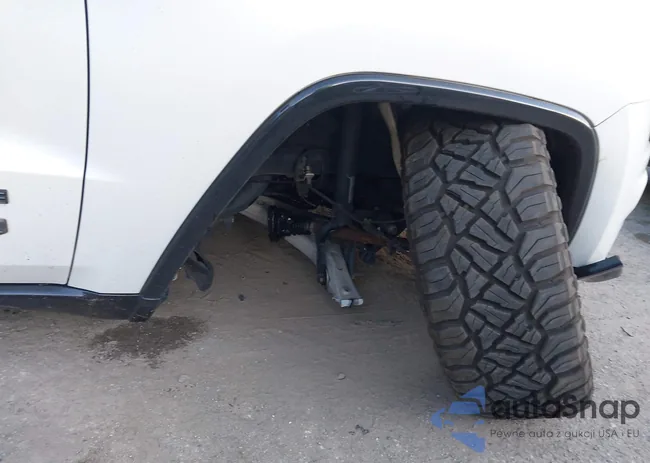 1C4RJFBG4GC399702: 43537671