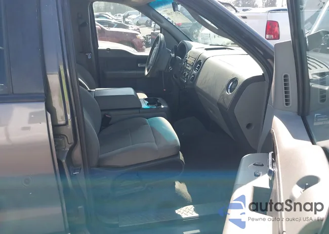 1FTPW12517KC82403: 43537688