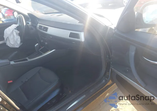 WBAUU3C56BA542227: 43537936