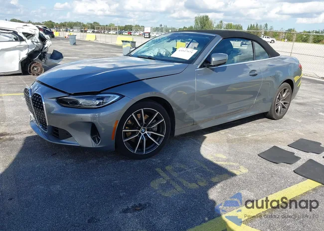 WBA43AT04RCR36111: 43537971