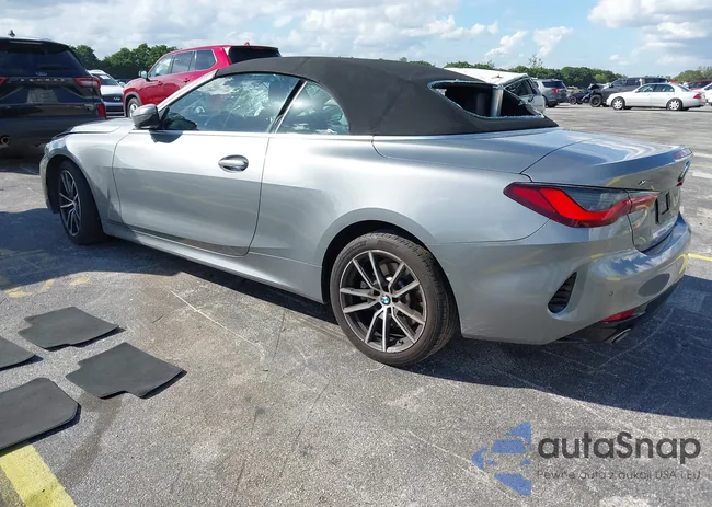 WBA43AT04RCR36111: 43537971