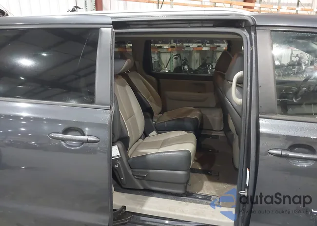 KNDMB5C16H6292596: 43537147