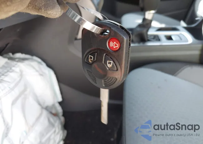 1FMCU0GD0HUD81987: 43537163