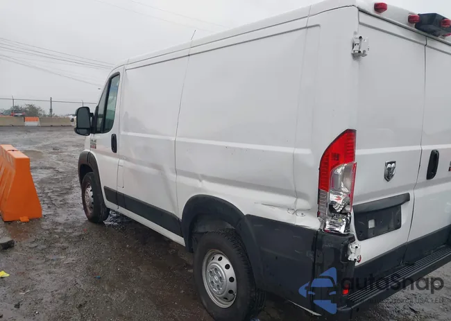 3C6TRVNG5LE135581: 43537344