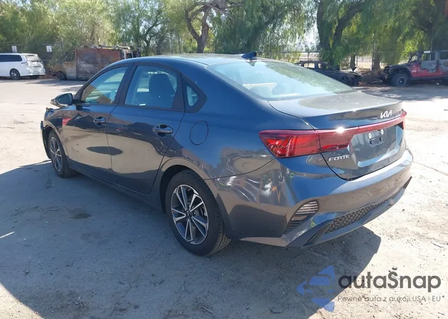 3KPF24AD5RE824707: 43537367