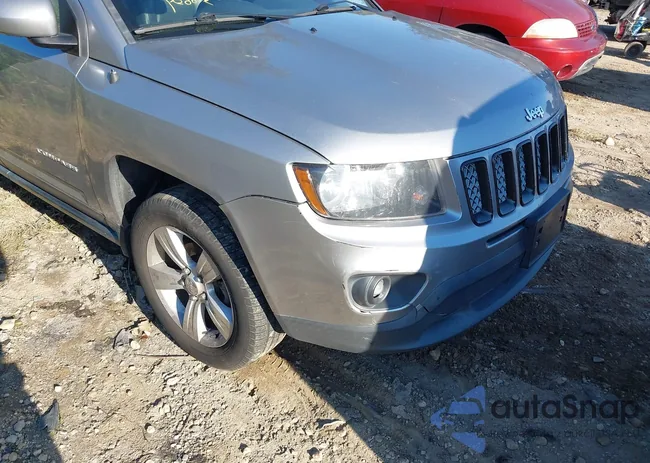 1C4NJDEB3FD208461: 43538606