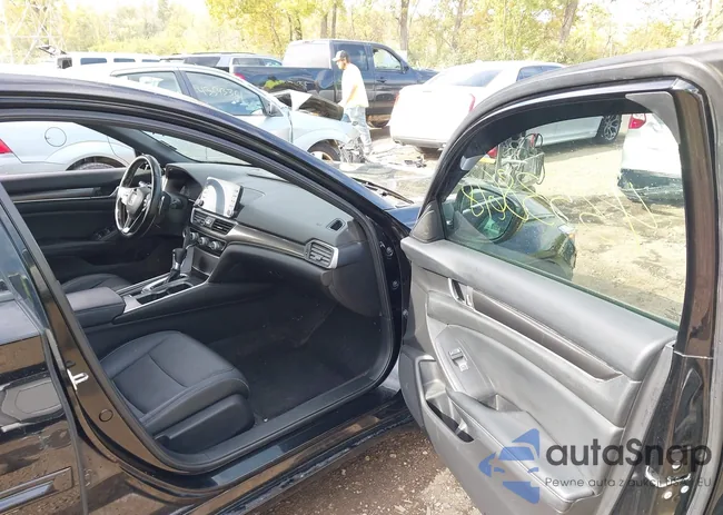 1HGCV1F39JA173406: 43538618