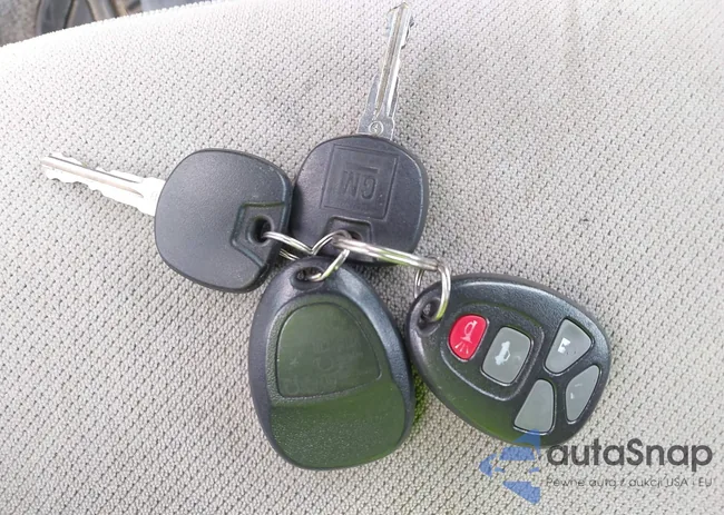 2G1WC581769185165: 43538853