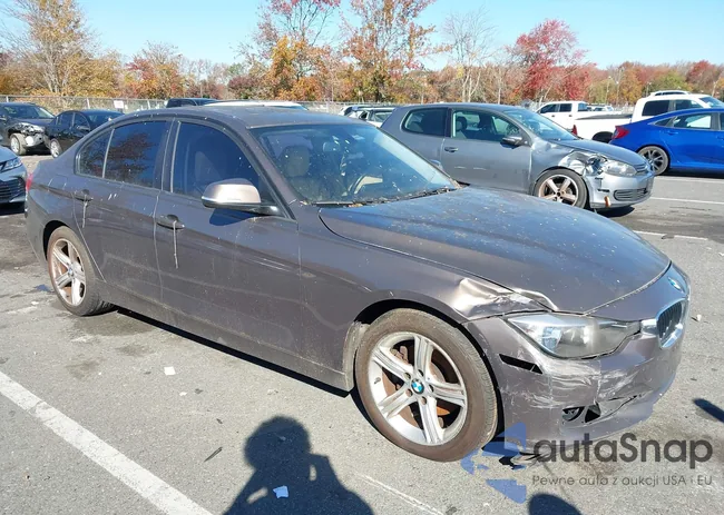 WBA3B5C55DF594855: 43538178