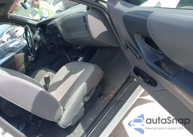 1FTYR14V81PB61046: 43539503