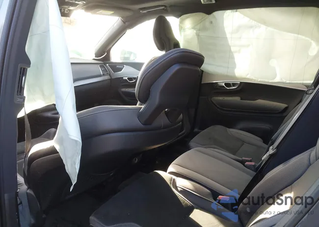 YV4A22PM7G1068753: 43539539