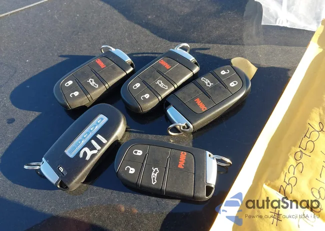 2C3CDXAT3MH668447: 43539556