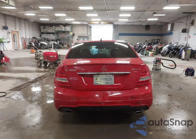 WDDGF8AB3DA792016: 43539878