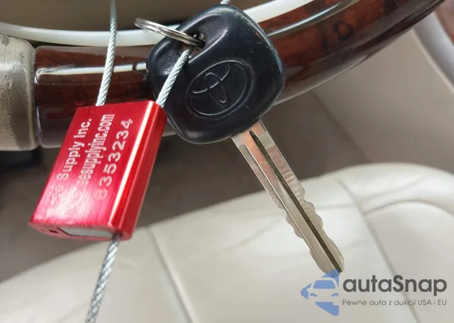 4T1BF28B73U296362: 43539235