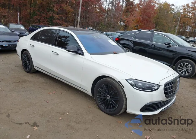 W1K6G7GB9MA043375: 43539300