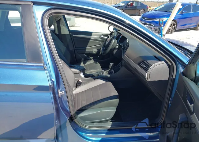 3VWC57BU4MM032005: 43539344