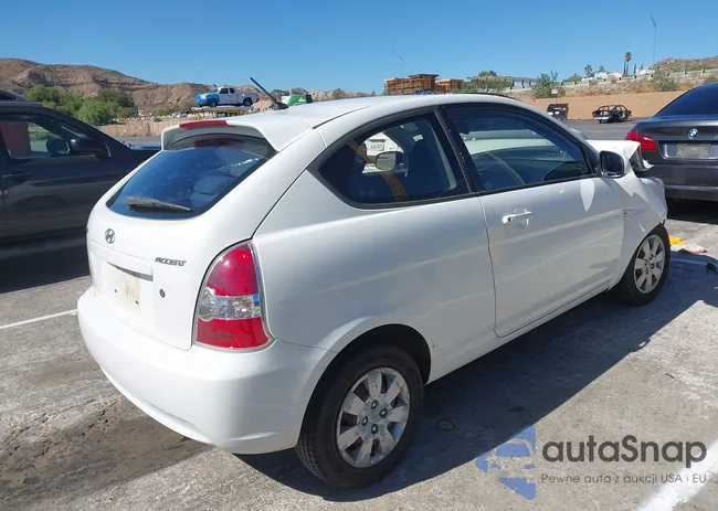 KMHCM3AC4AU185476: 43540755