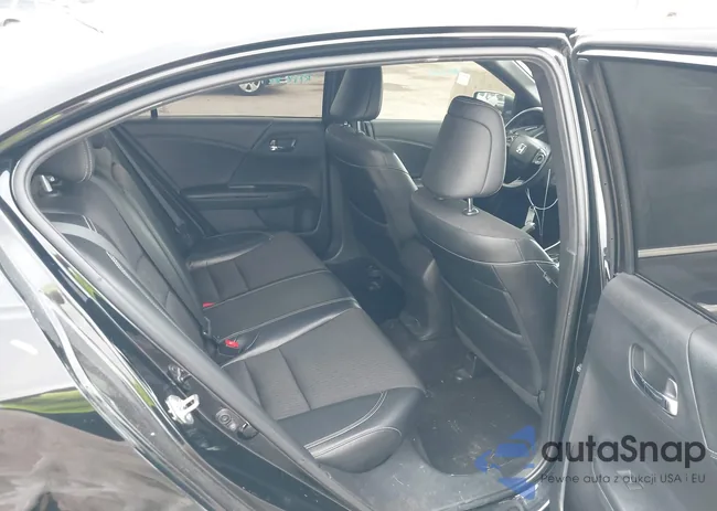 1HGCR2F56GA172959: 43540781