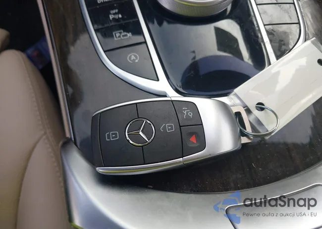 W1KWF8DB7LR572224: 43540133