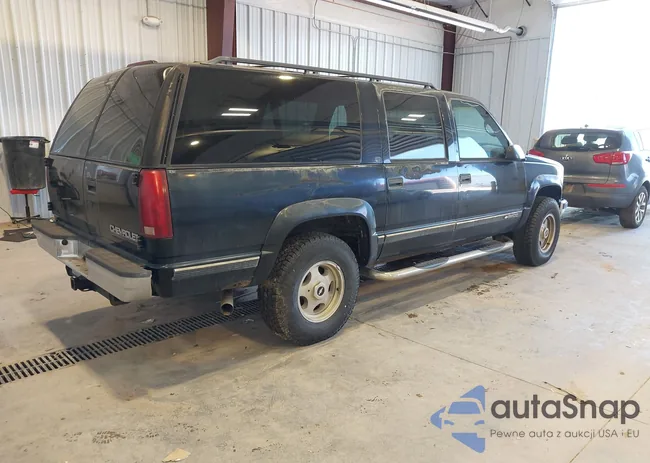 1GNGK26J3TJ332461: 43541680