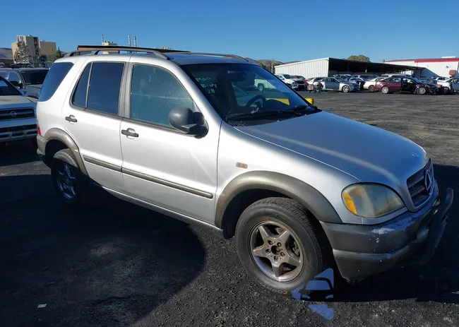 4JGAB54E8WA024255: 43541767