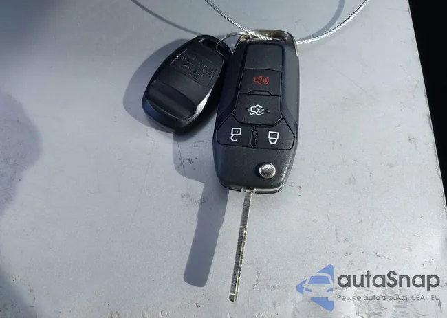 3FA6P0HD3FR191389: 43541952