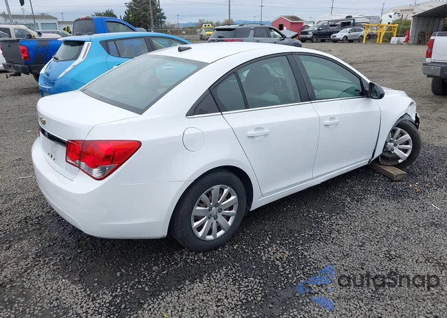 1G1PC5SH7B7261005: 43541127