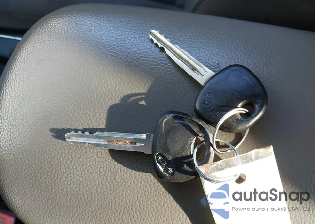 KNAFK4A69F5331523: 43541174