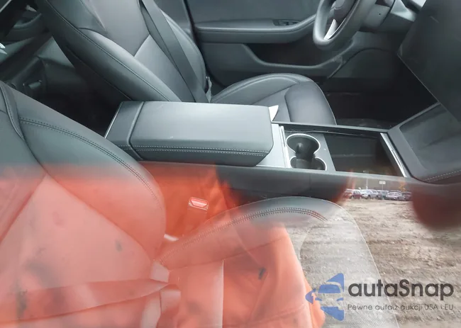 5YJ3E1EB1SF888373: 43541203