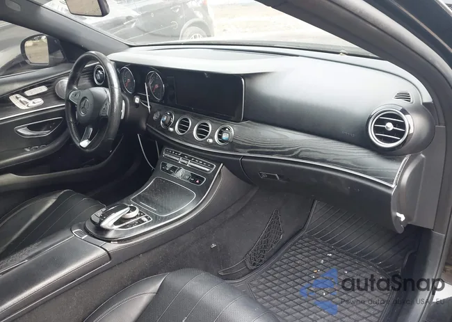 WDDZF4KB7JA356975: 43541320