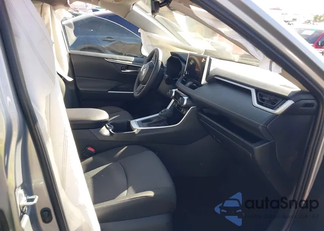 2T3W1RFV4SW401502: 43541328