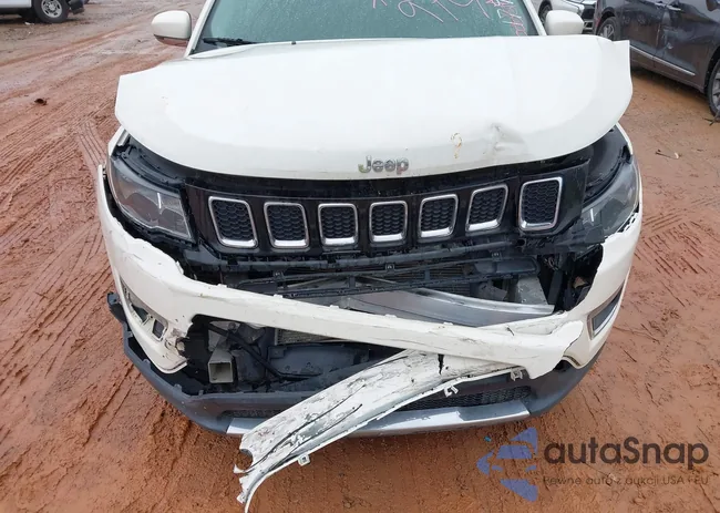 3C4NJCCB4LT179765: 43542584