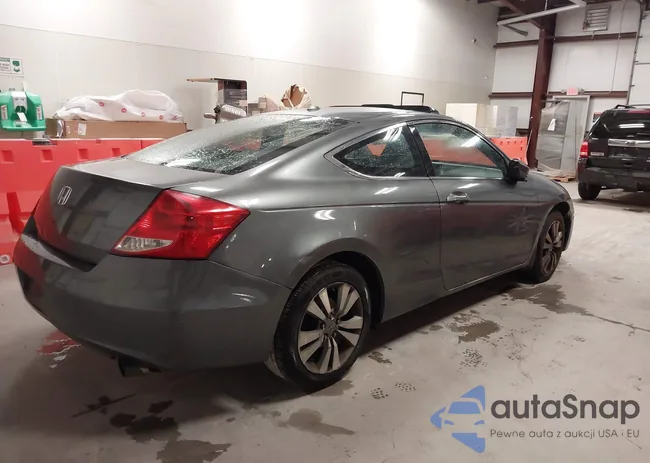 1HGCS1B82CA010500: 43542773