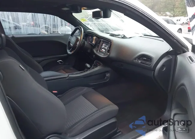 2C3CDZAG0JH263172: 43542872