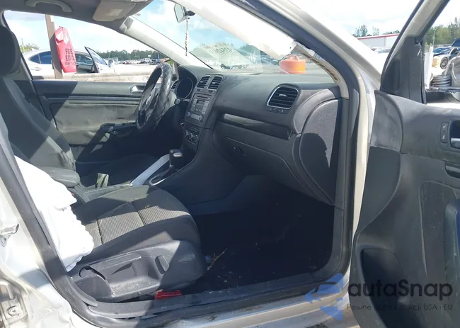 3VWKX7AJ6AM668675: 43542919