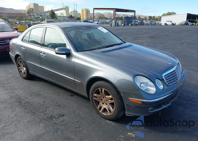 WDBUF65J95A680937: 43542073