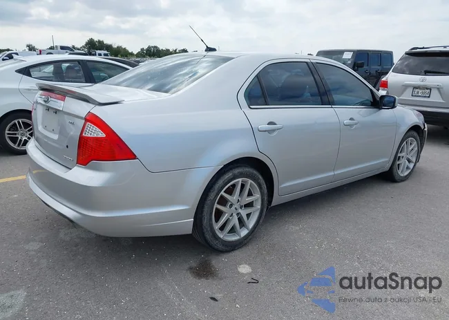 3FAHP0JG1CR196910: 43542173