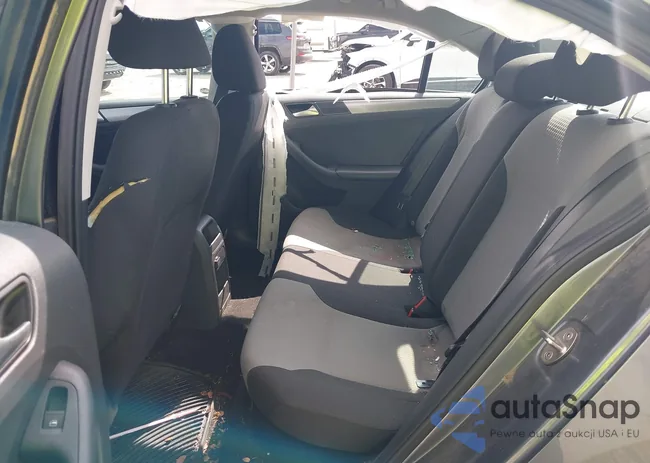 3VW2B7AJ7HM270061: 43542308