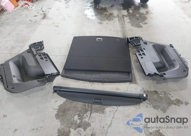 1V2AE2CA7SC207409: 43542353