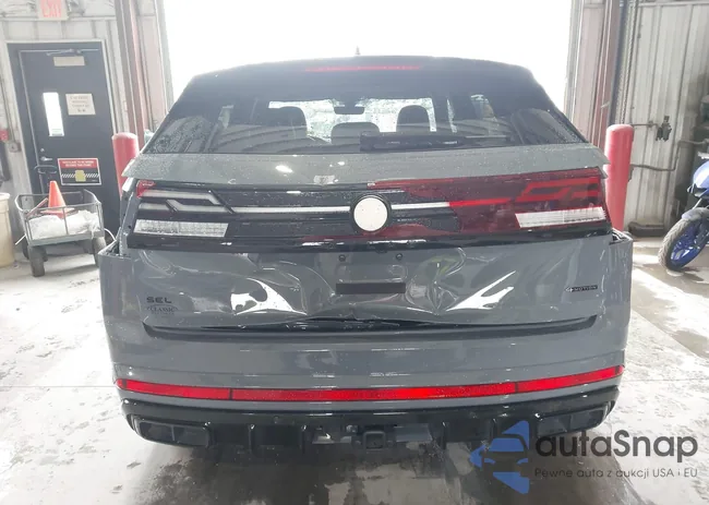 1V2AE2CA7SC207409: 43542353