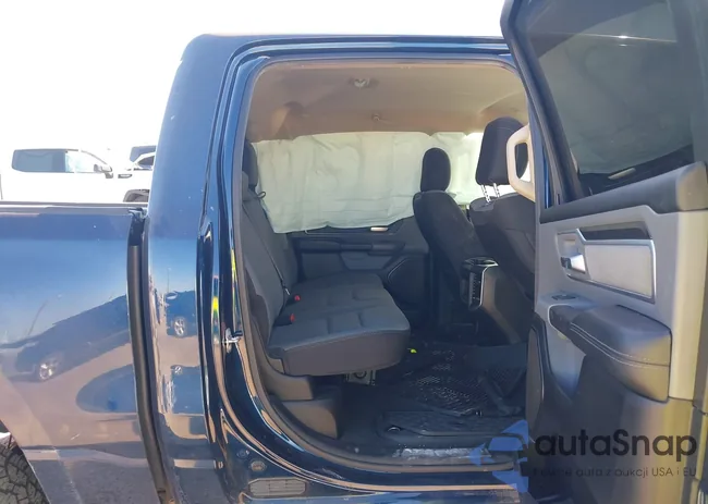 1C6RREFT0LN180087: 43543665