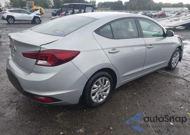 KMHD74LF3LU017470: 43543750