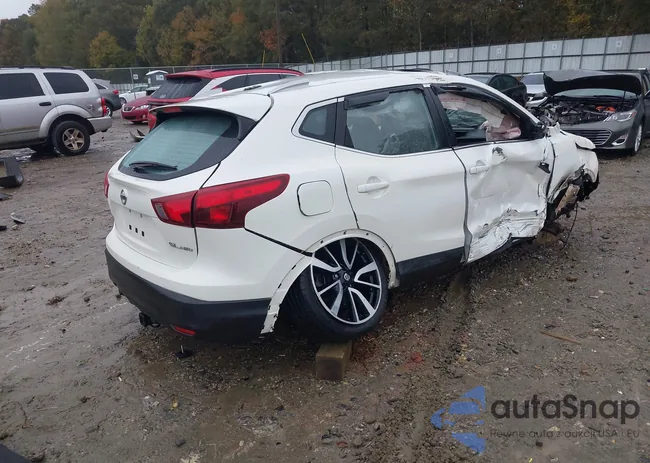 JN1BJ1CRXHW131776: 43543937