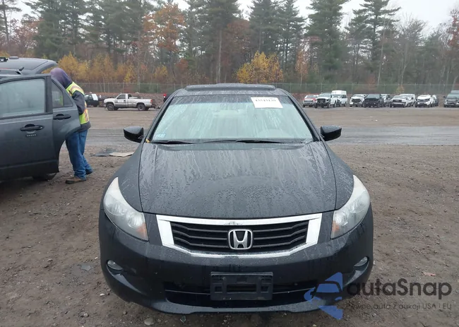 1HGCP36849A028609: 43543139