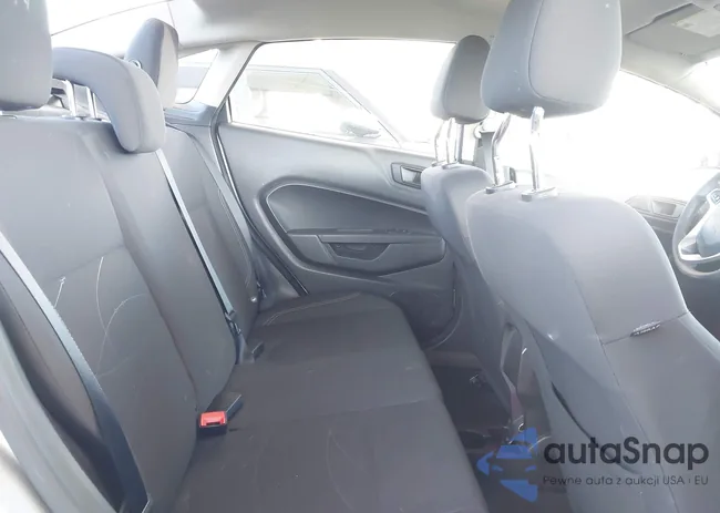 3FADP4BJ5JM104823: 43544432