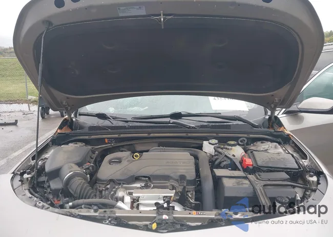 1G1ZG5ST8RF110448: 43544657